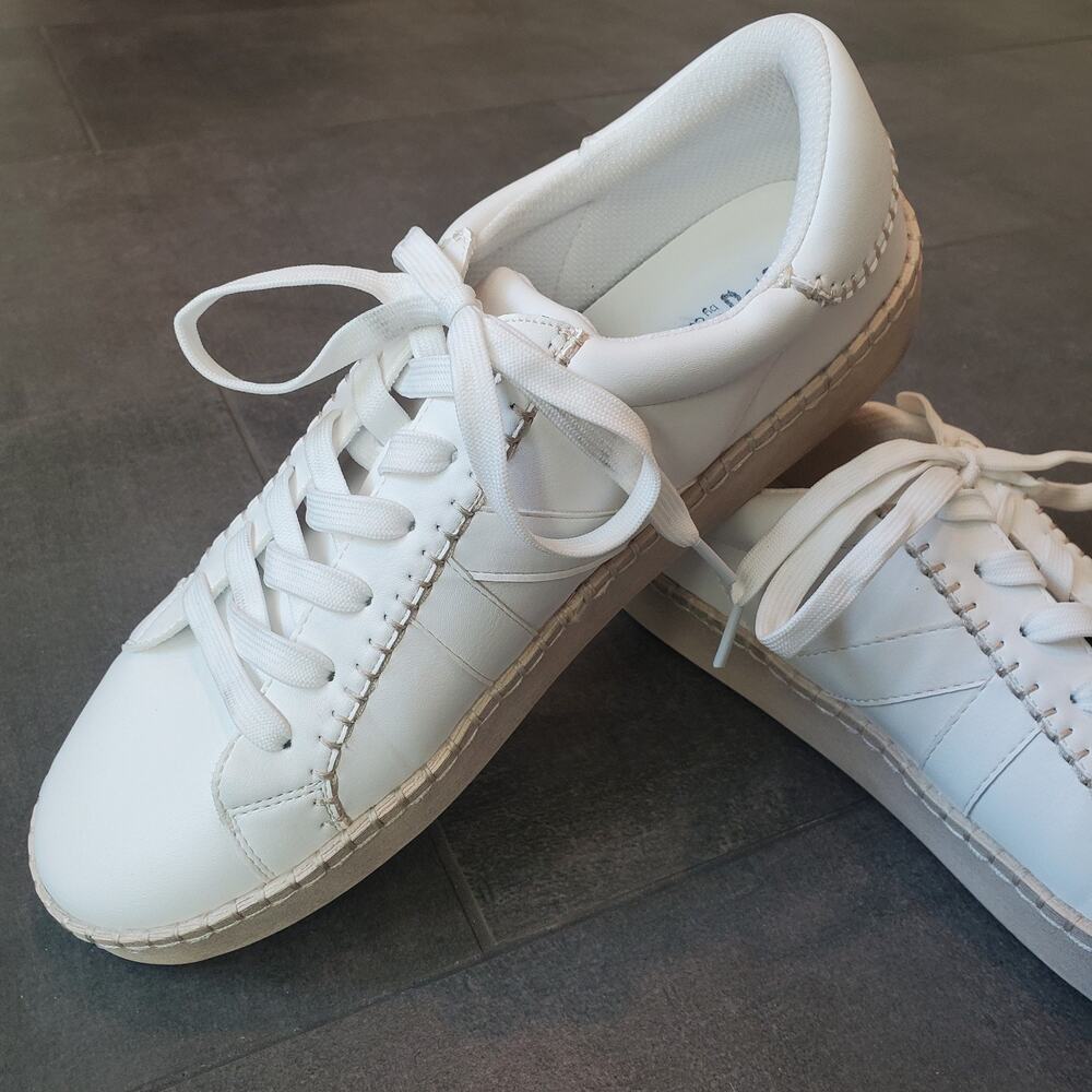 Hey Girl By Corkys Friend Zone White Leather Fashion Sneaker Sz 10 Women NWOB